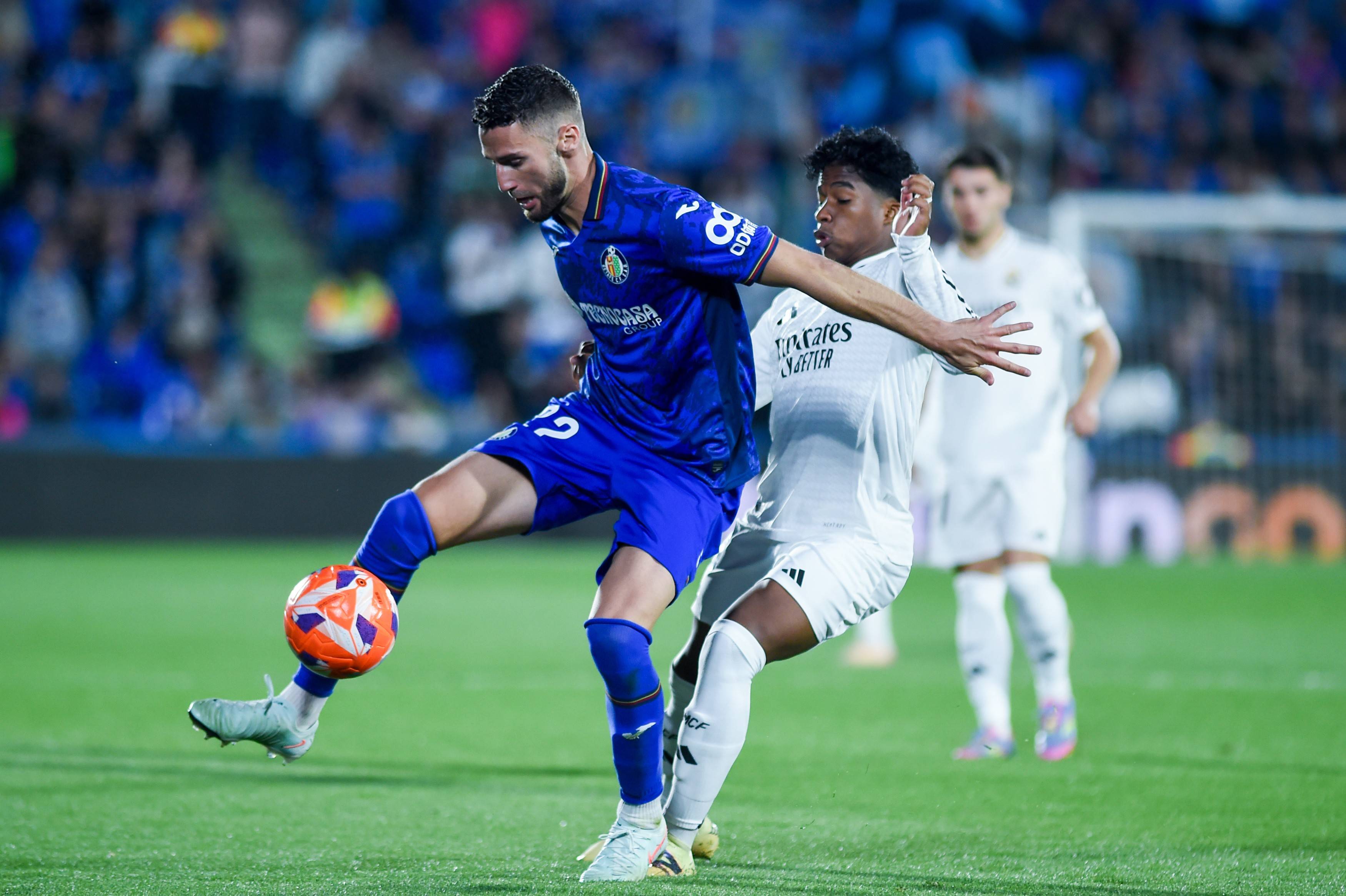 关于波尔图险胜本菲卡，内马尔扑点救主西甲的信息