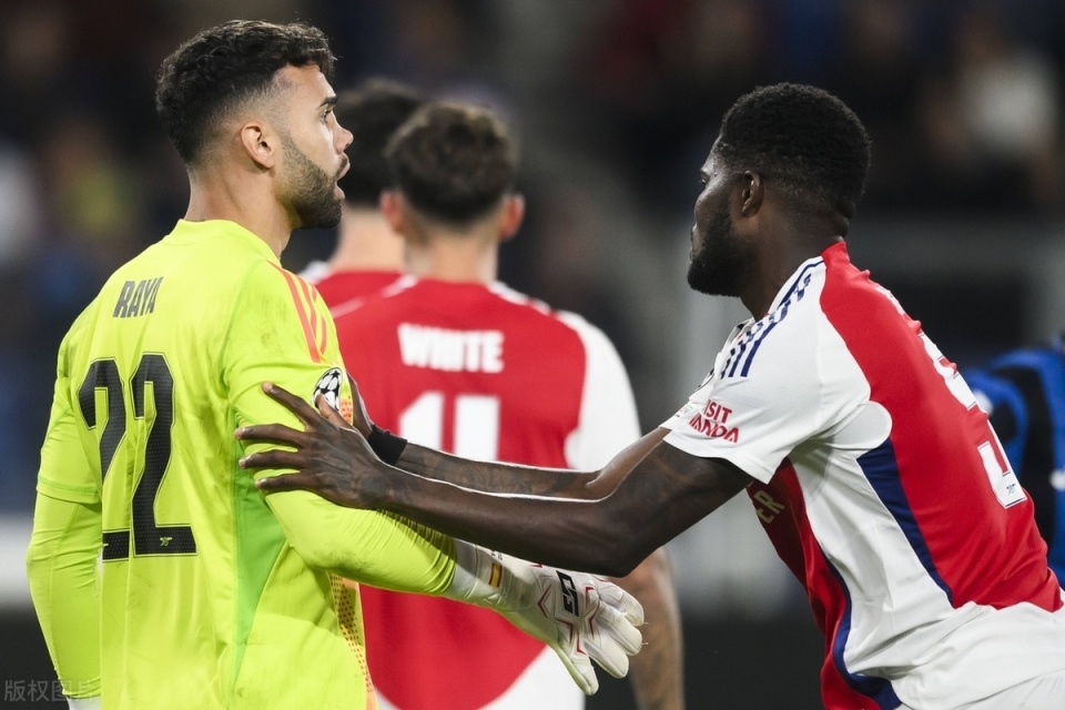 华体会下载-阿森纳战平里昂，阿扎尔扑点救主英超